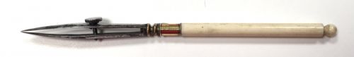 Tiralinea / Ruling Pen