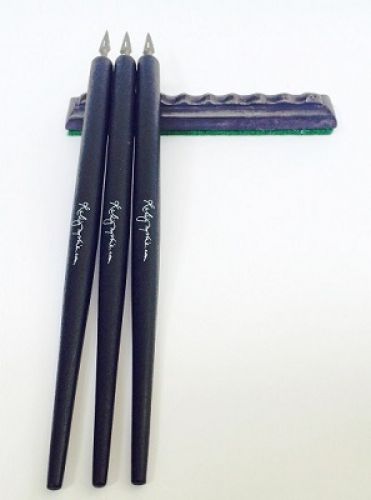 Plume et porte-balais