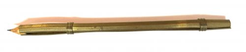 Portalpices siglo 19. 16 cm, de latn.
